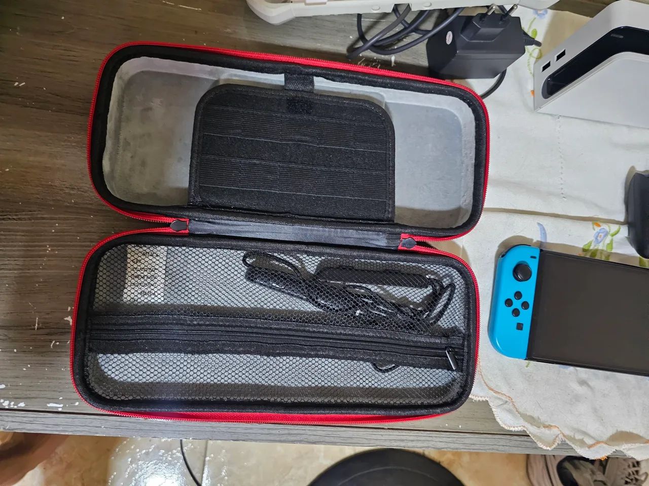 Nintendo Switch Oled - 64gb + 256gb - Desbloqueado - Foto 3