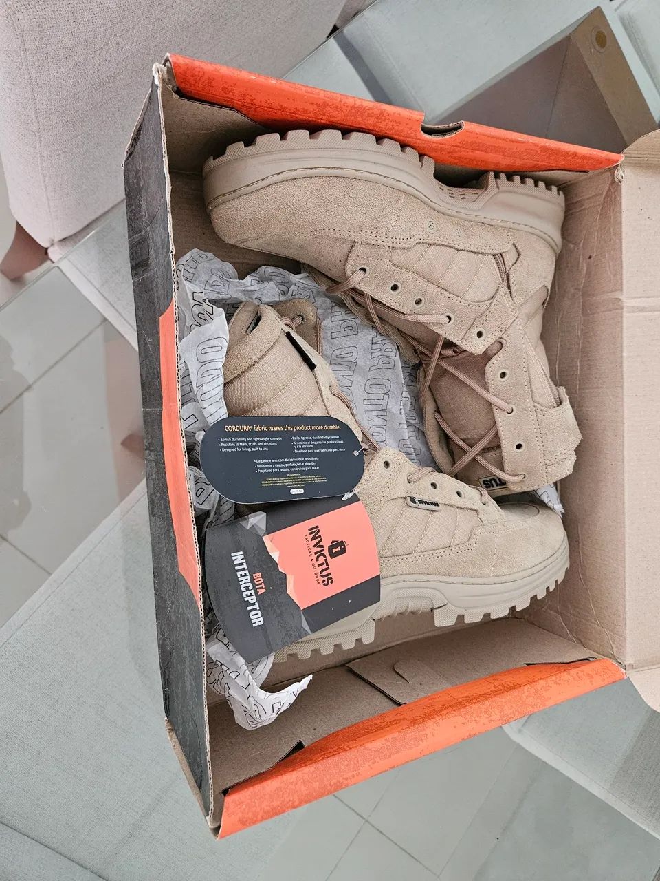 Bota tatica Invictus 