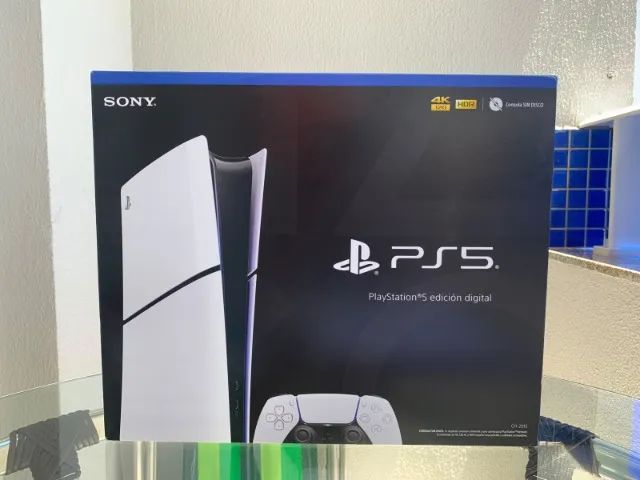 PLAYSTATION 5 SLIM