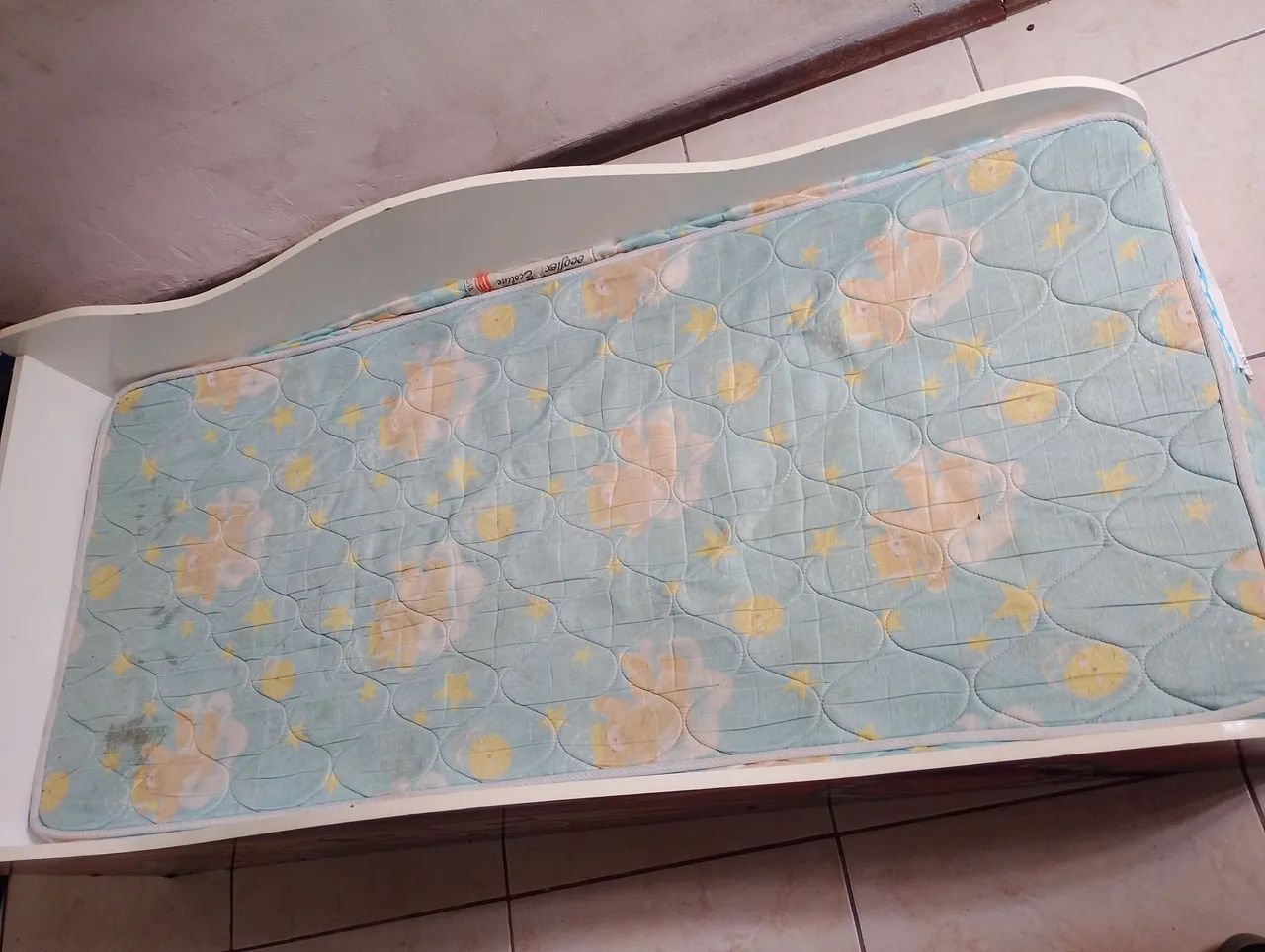 Cama infantil com colchão  - Foto 3