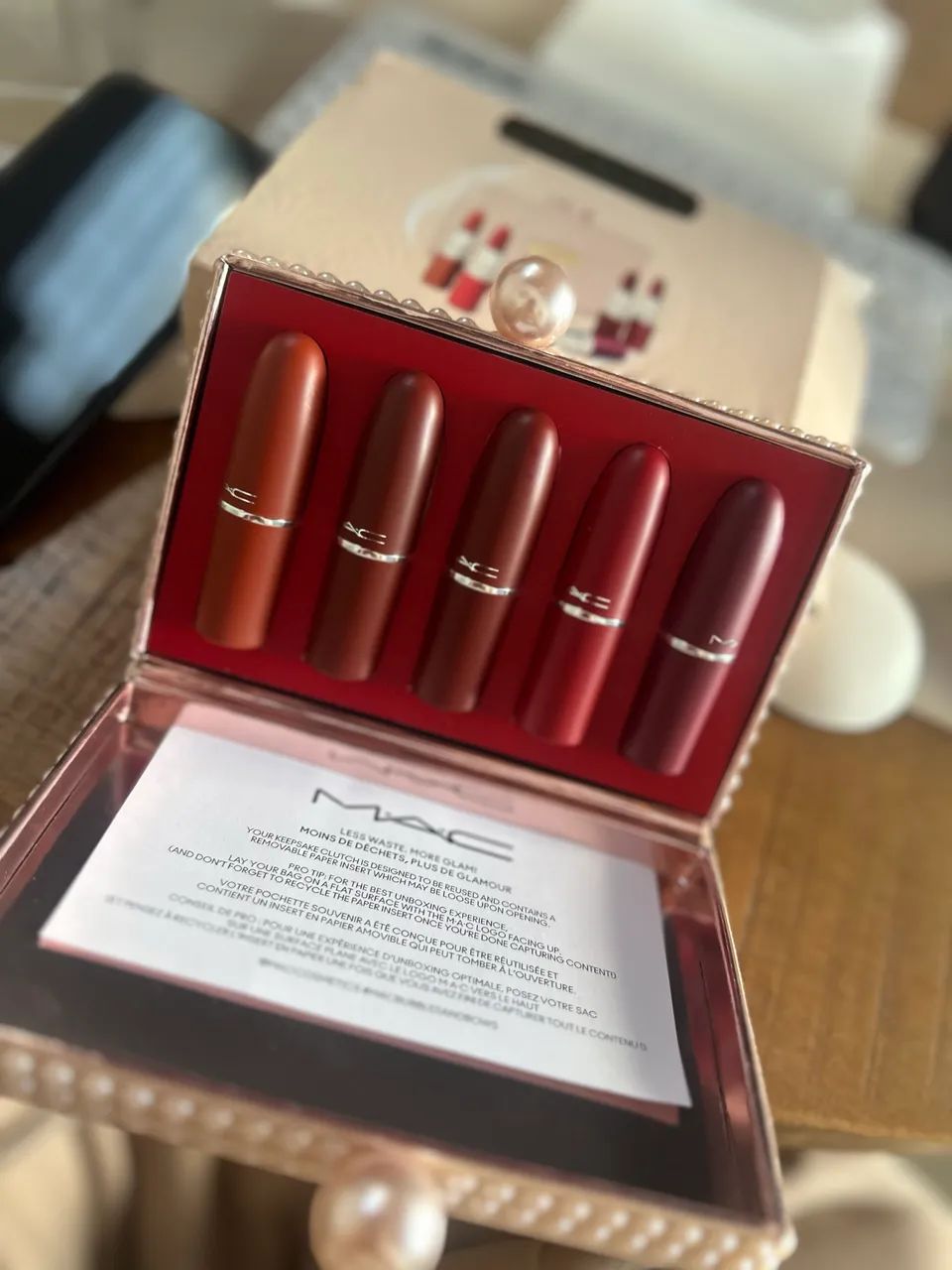 Maquiagens e perfume  - Foto 4