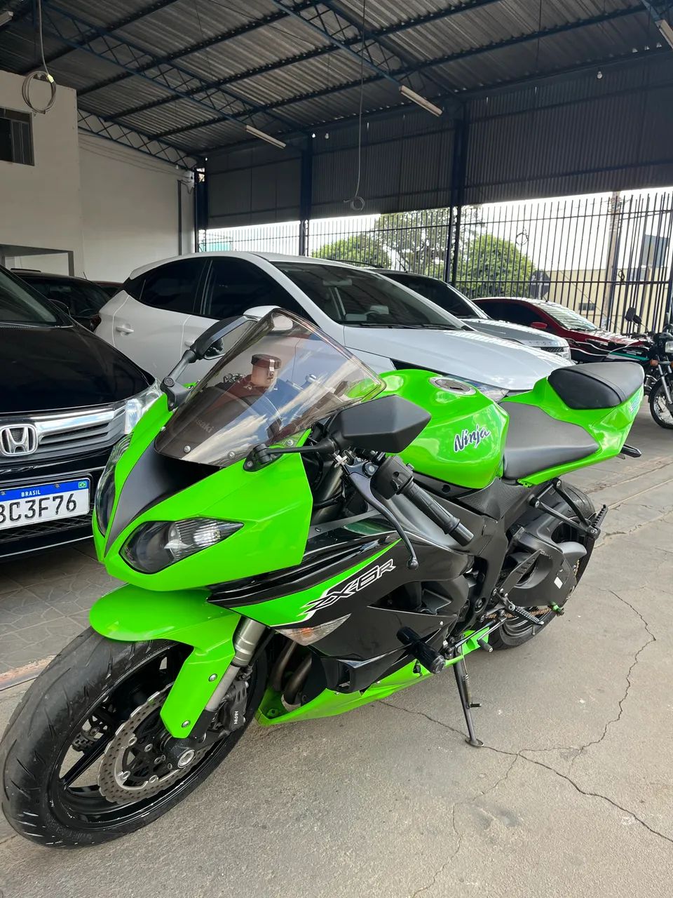Kawasaki Zx-6r 600cc 2012 - 1515648713 | OLX