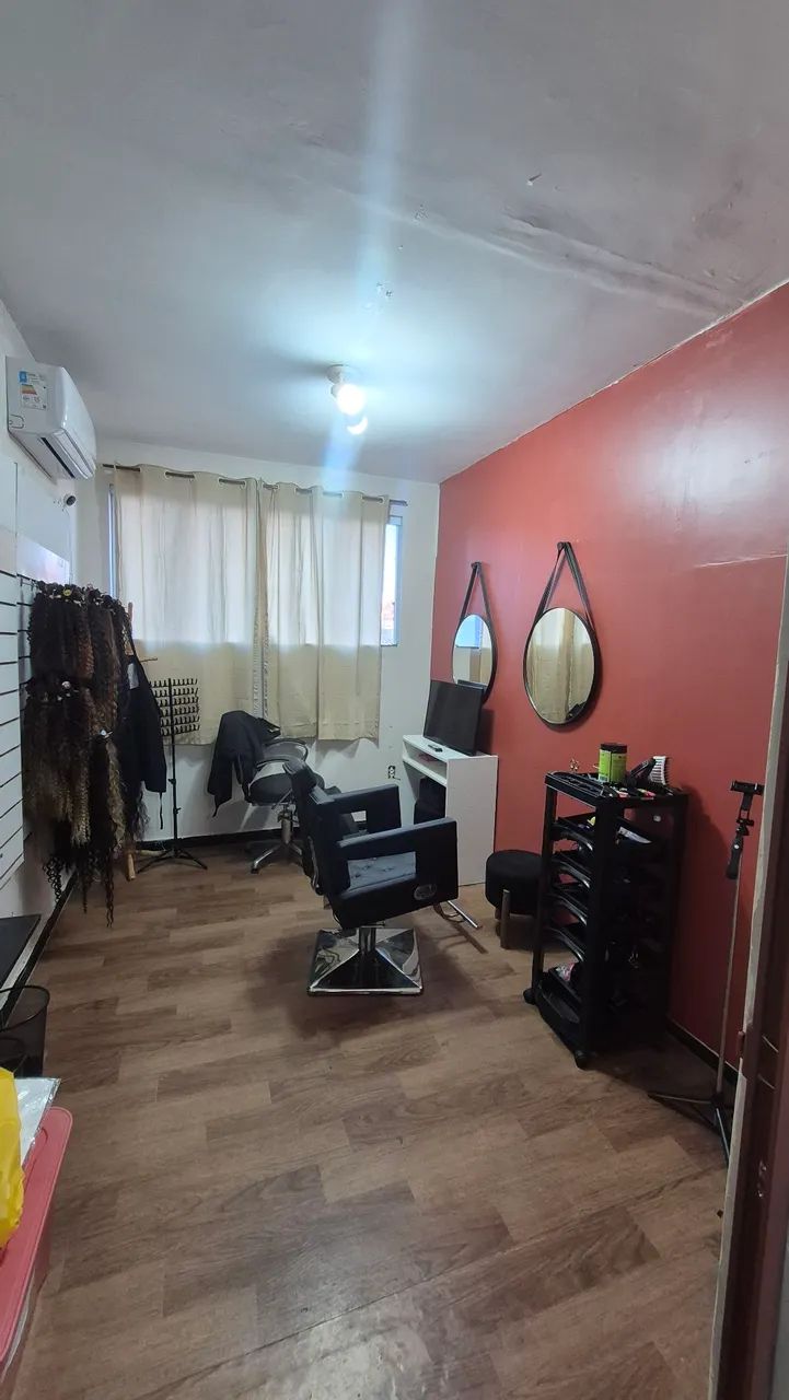 Alugo sala ou cadeira para atendimentos 