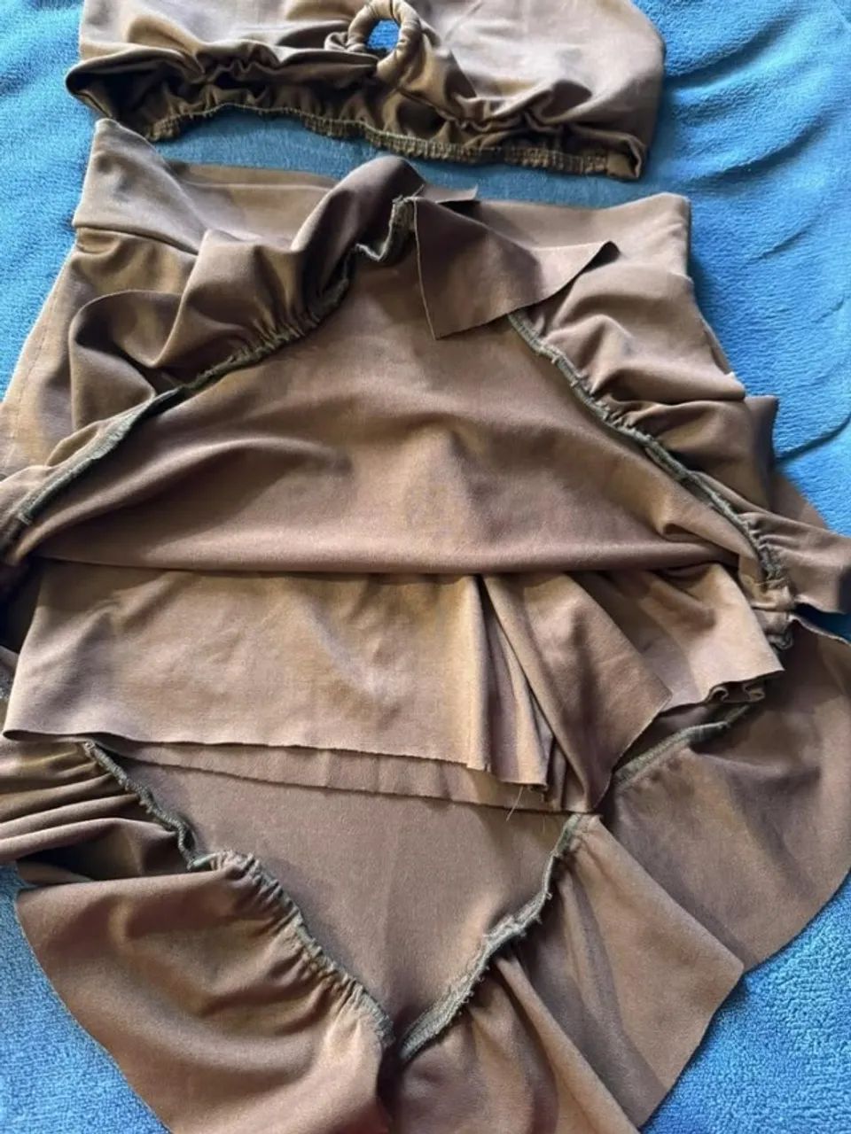 CONJUNTO SAIA E TOP  - Foto 2