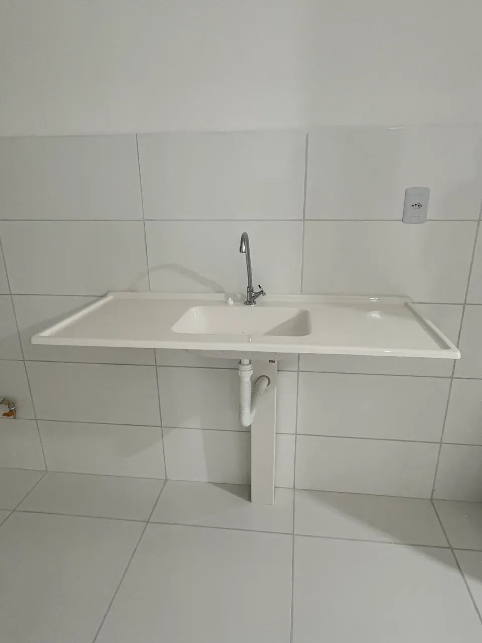 Pia de cozinha e de banheiro 