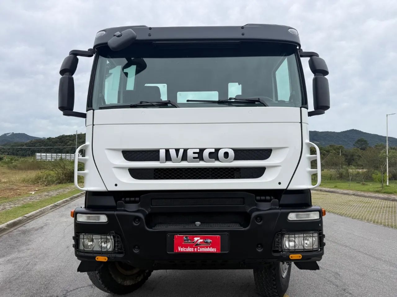 IVECO TRAKKER 380-T42 10X4 - Foto 2