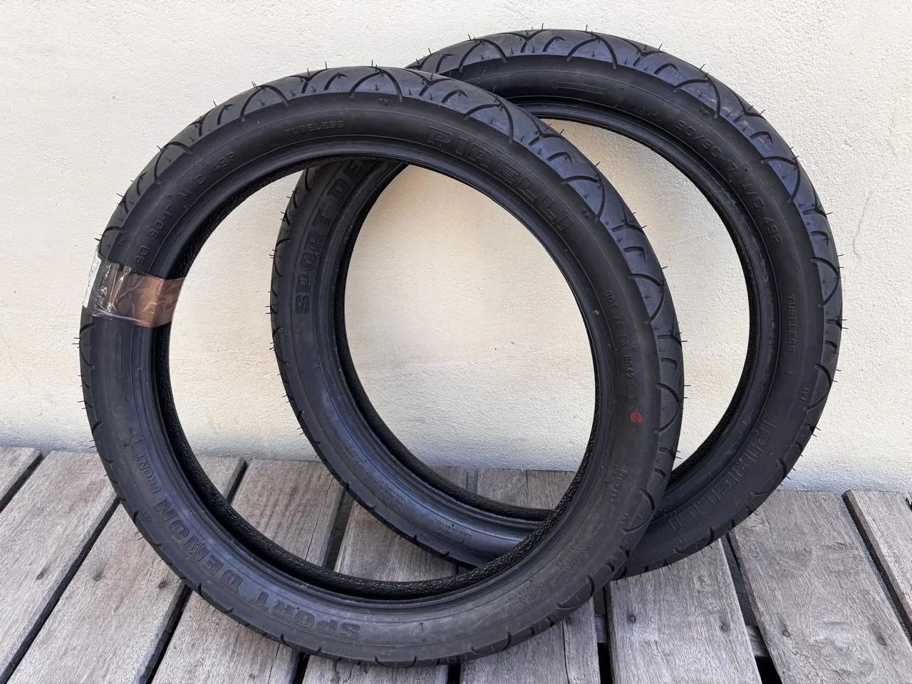 Pneus de moto - Foto 3
