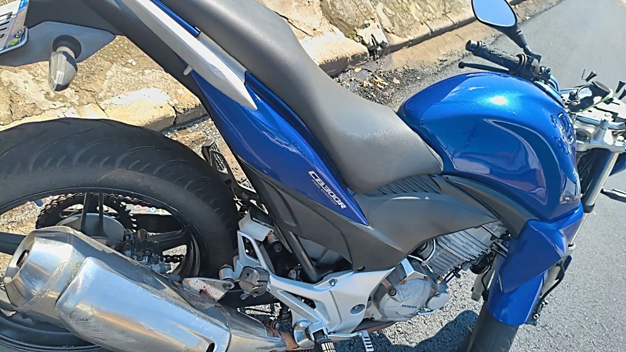 Vendo cb300 - Foto 2