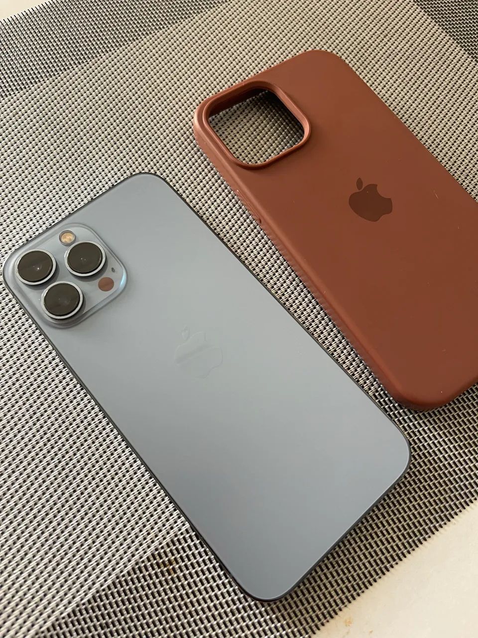 Apple iPhone 13ProMax スペースグレー 本体 iPhone 13 Pro Max｜価格比較・SIMフリー・最新情報 - 価格.com