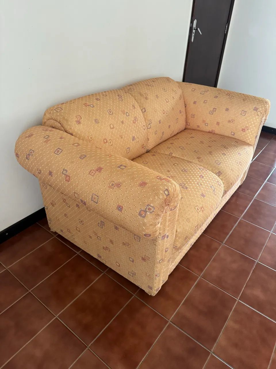 Sofás com estrutura reforçada , tecido, 2 lugares  - assentos de molas - usados  - Foto 3