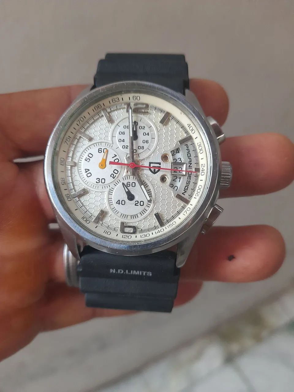 Vendo um relógio pagini cronógrafo de tempo funcionando perfeitamente  - Foto 4