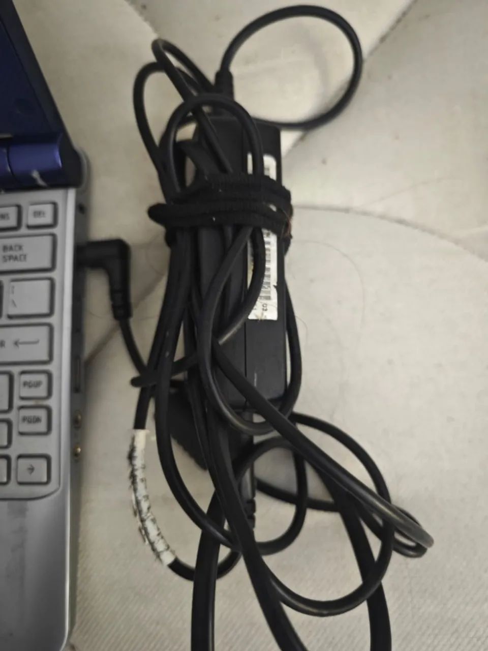 Netbook Toshiba NB305 - Compacto, 2GB RAM, Funcionando Perfeitamente - Foto 4
