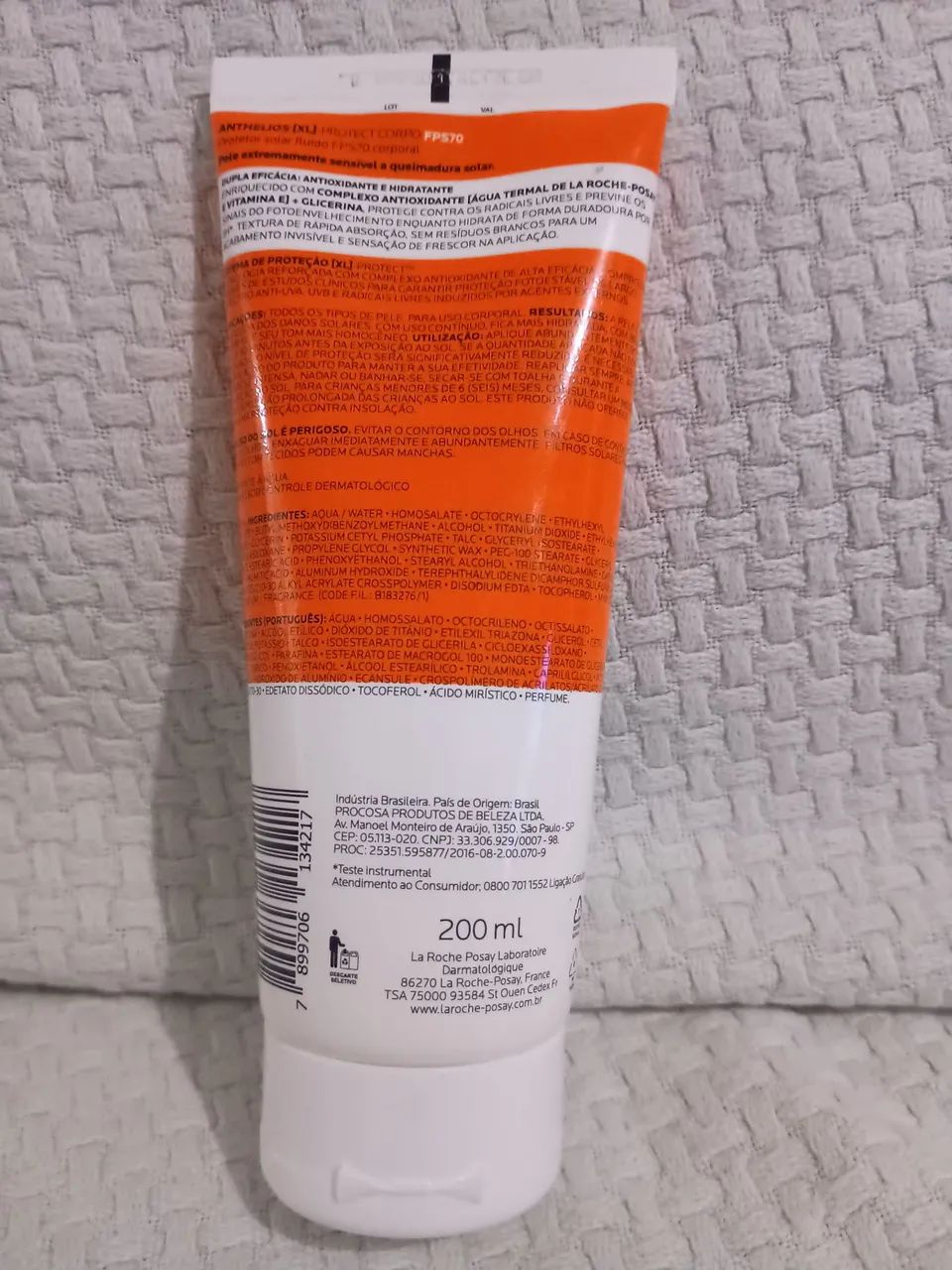 Protetor solar corporal anthelios (xl)-protect fps 70  - Foto 2