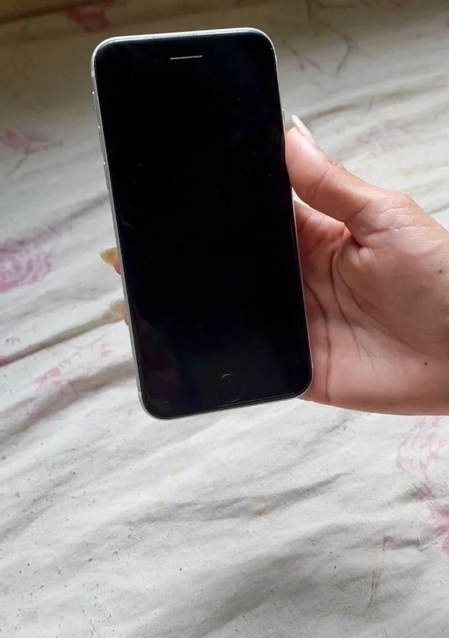 Iphone SE 2° geração 64gb - Foto 3