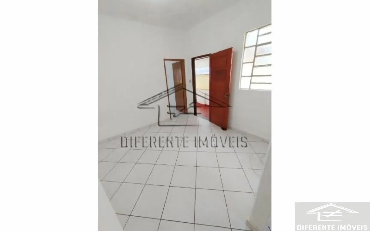 Casa com 02 Dormitório(s)01 Vaga(s) Vila Granada - Foto 2
