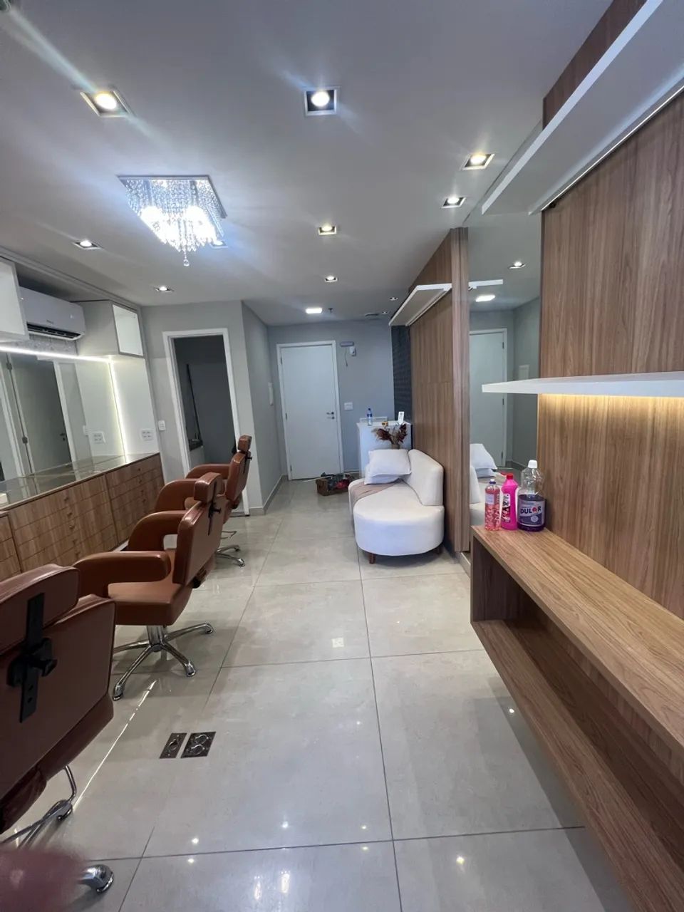 Cadeira para salão de beleza ou barbearia - Foto 4