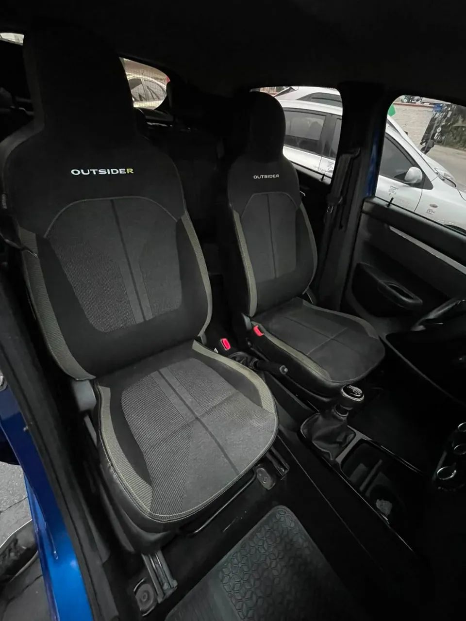 Renault Kwid Outsider 1.0 Flex 12V 5P Mec. 2024 - Foto 5