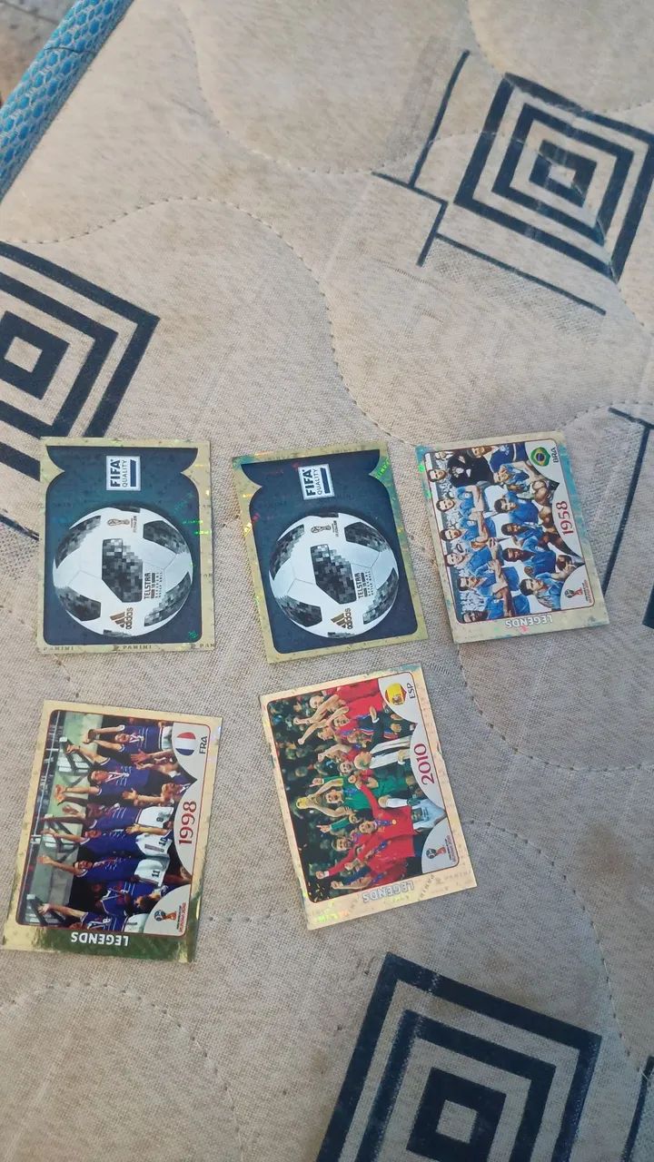 Pack de fig. copa 2018 contendo ultrarraras - Foto 2