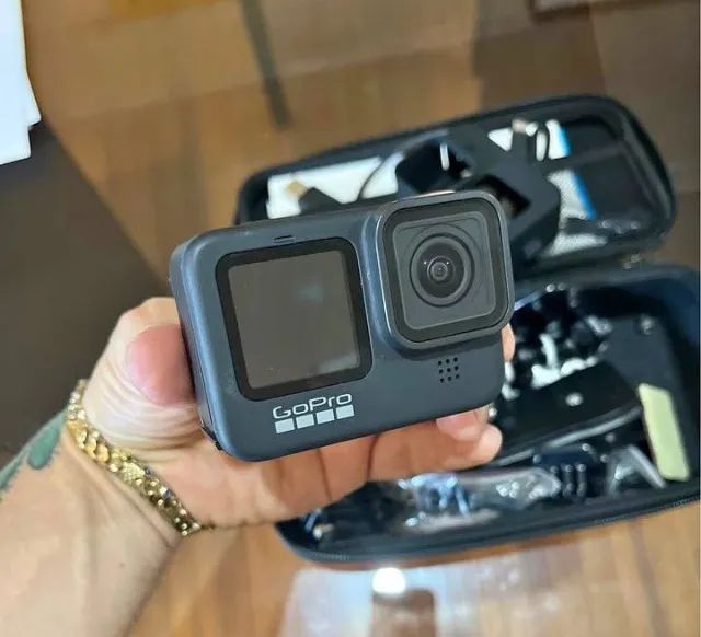GoPro HERO 9 impecavél+Cartão 128+2bateria+carregador duplo+bastão selfie+case tanque+aces - Foto 3