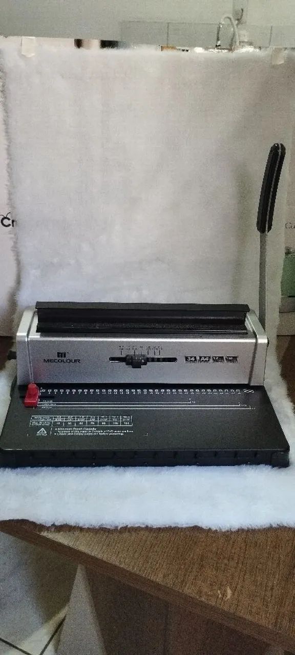 Encadernadora Mecolour passo 3x1wire-o furo quadrado. - Foto 2