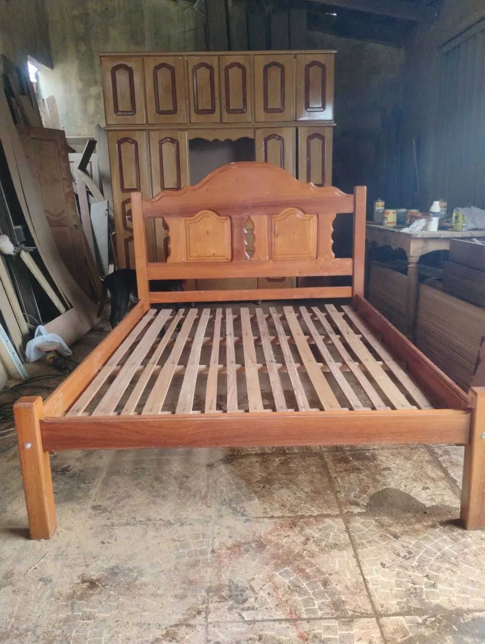 Vendo cama de madeira casal - Foto 5