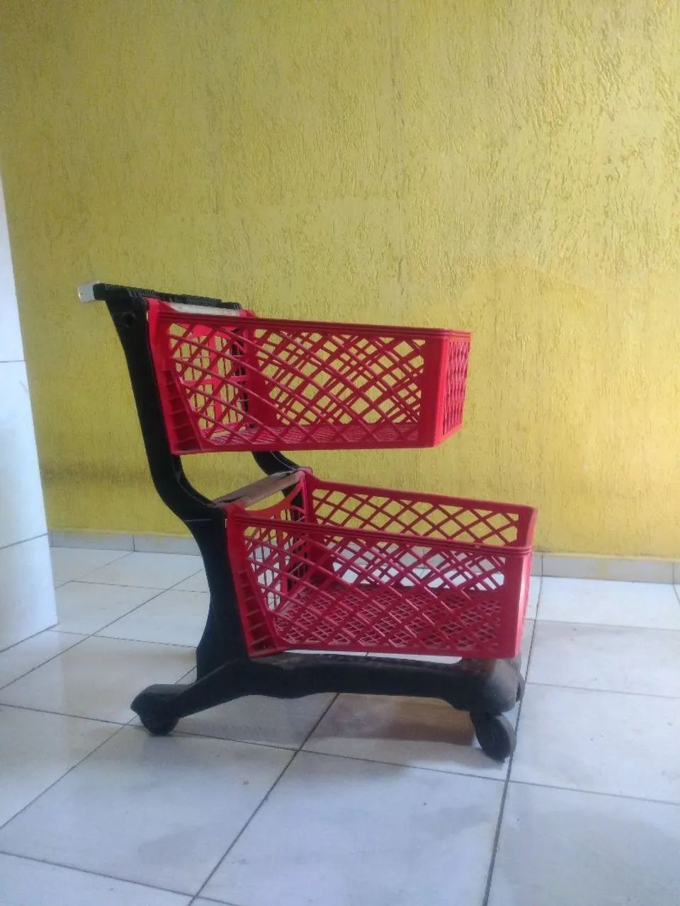 Carrinho de compras de plástico 