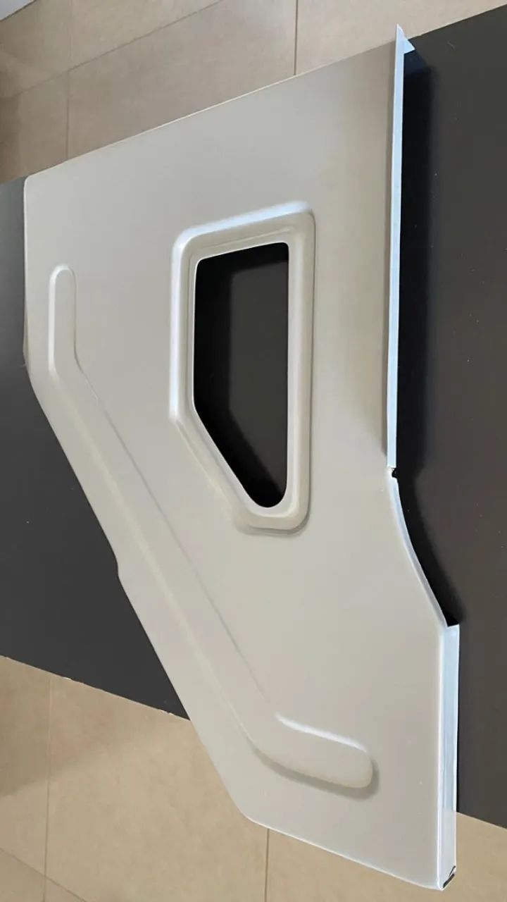 ハッチ Painel Lateral Dianteiro Toyota Bandeirante Lado Esquerdo Chapa 18
