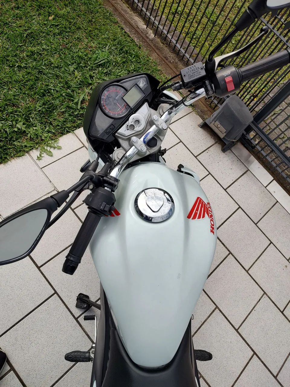 CB 300R 2014  - Foto 3