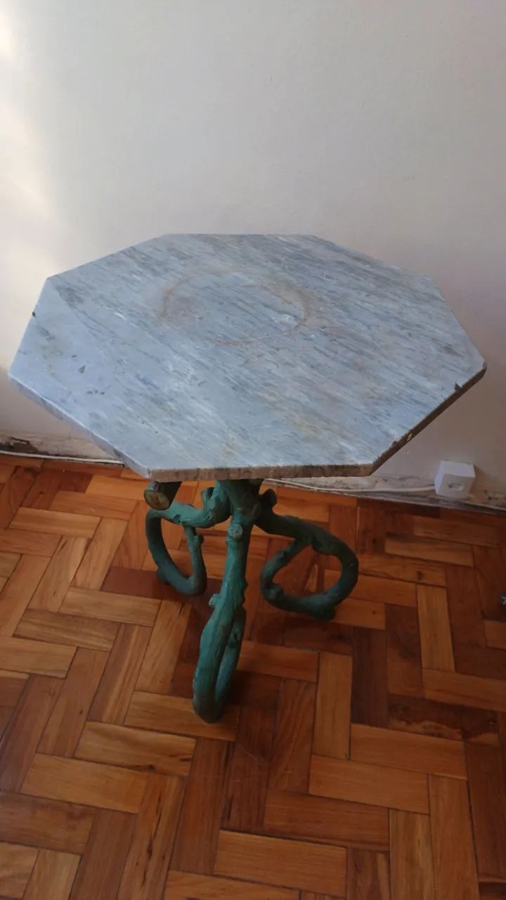 VENDO MESA DE BAR ANTIGO - Foto 4