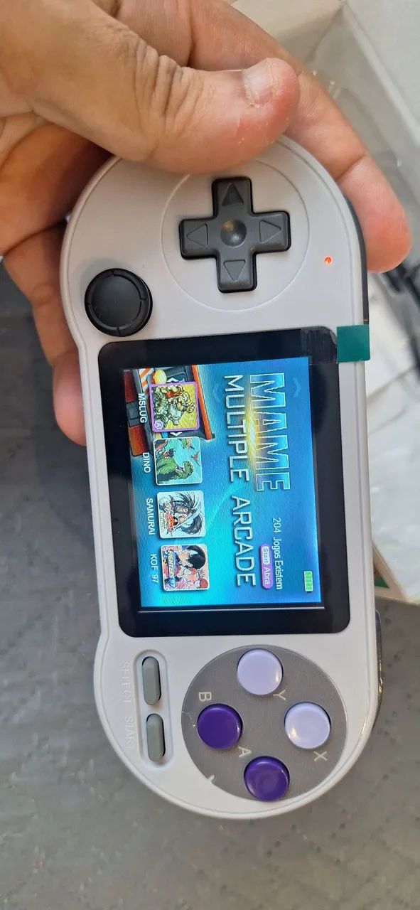 SF2000 CO SOLE DE JOGOS PORTÁTIL NOVO - Foto 2