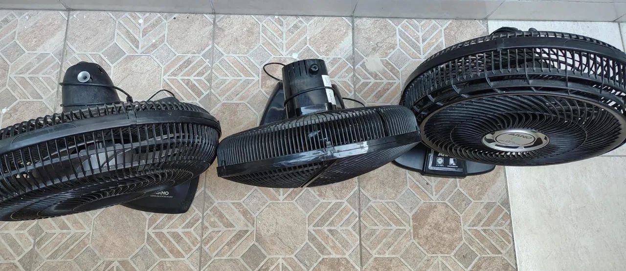 3 ventiladores com defeito ( 2 Arno e 1:Mundial)  - Foto 3