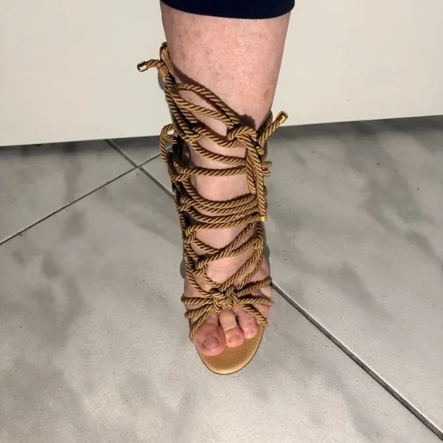 sandalia marrom sergio rossi - Foto 3