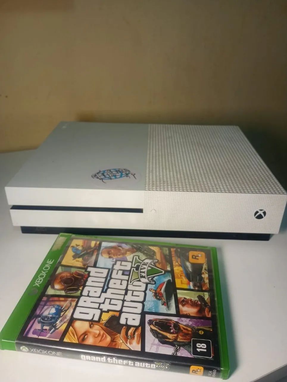 Xbox One S 500GB! - Foto 2