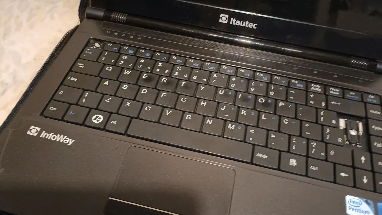 Notebook Itautec  - Foto 2
