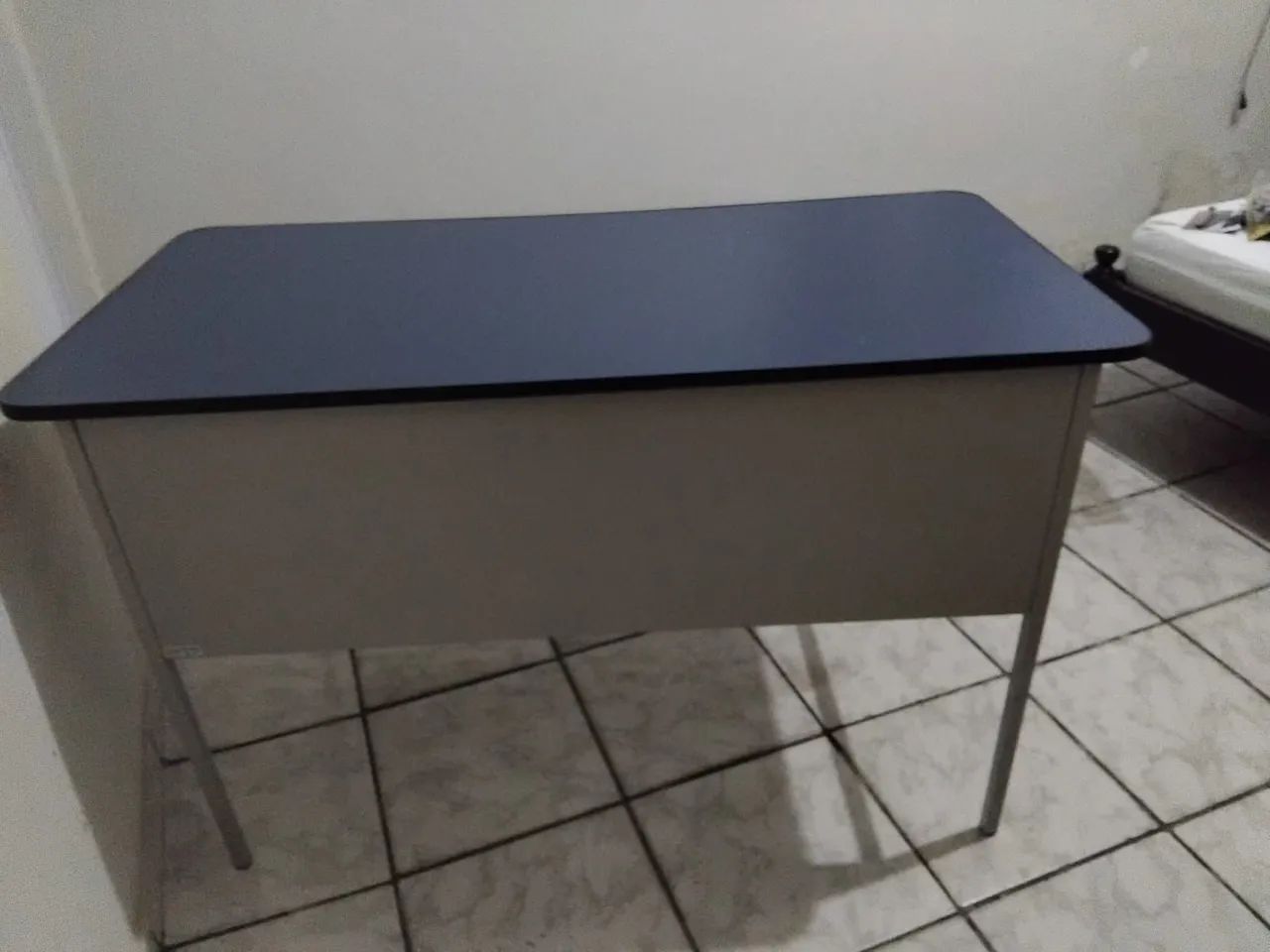 Mesa de escritório / estudos 488196157326632963