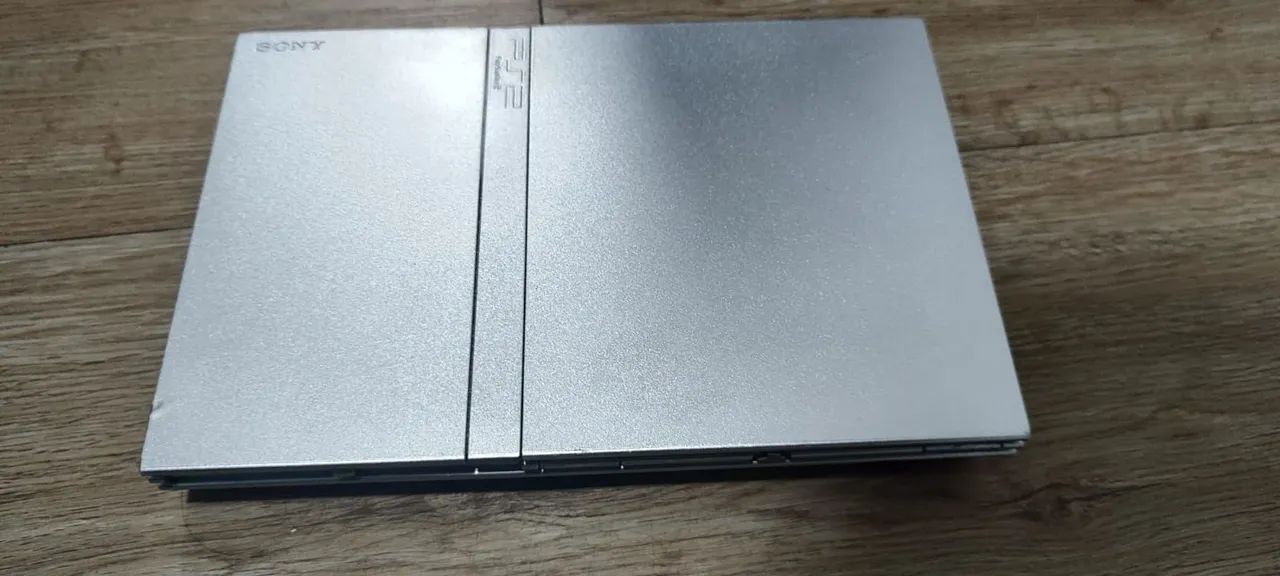 PS2 prata