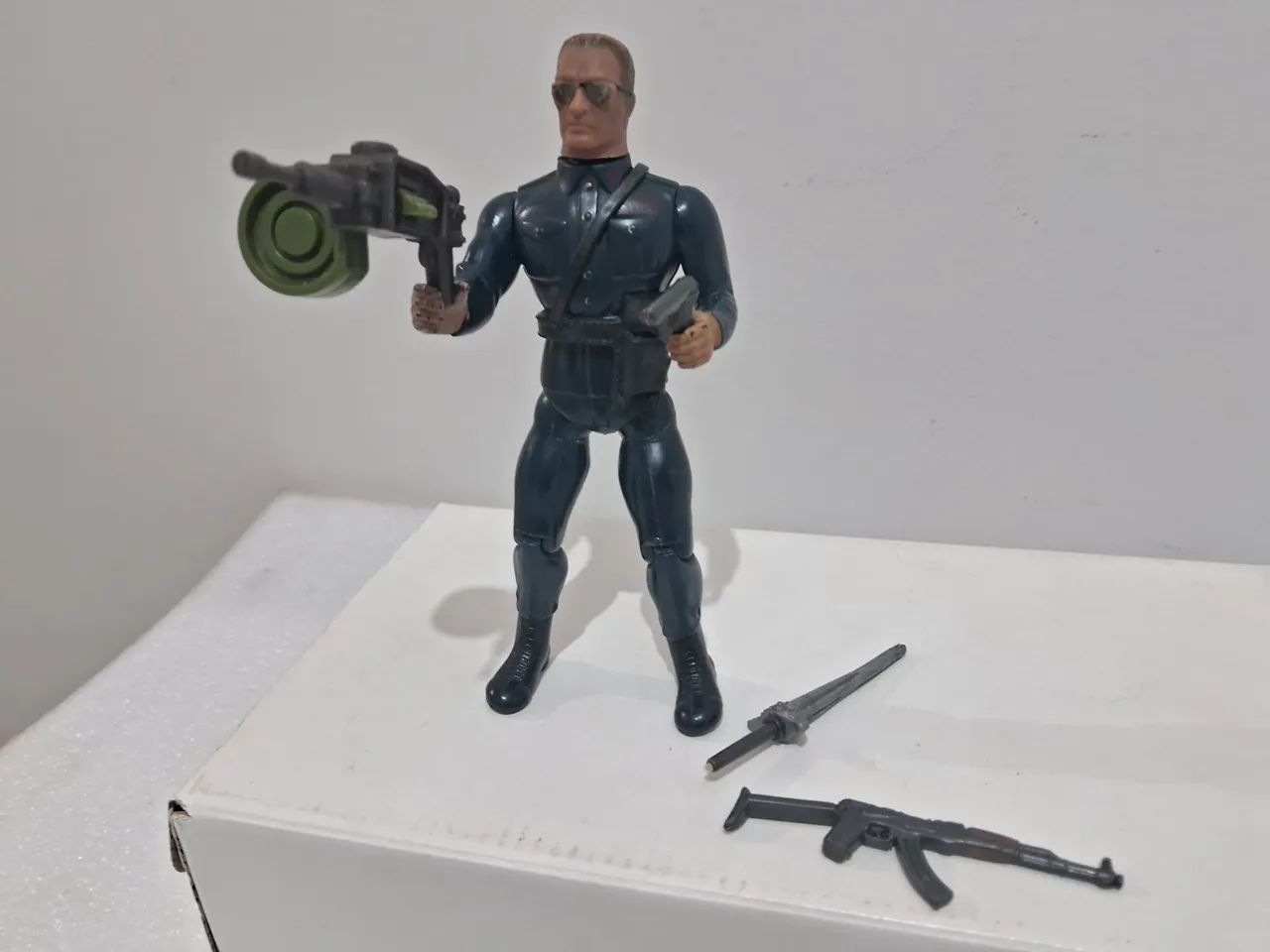 General Warhawk Glaslite anos 80