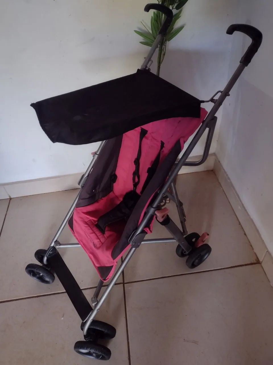 Carrinho de bebê passeio guarda chuvas  - Foto 4