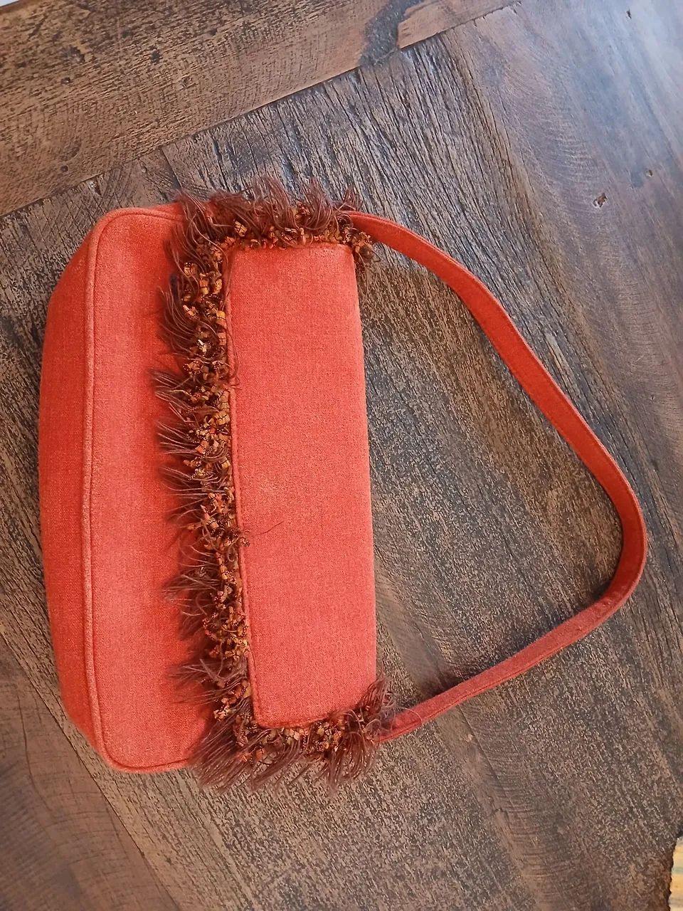Bolsa francesa fina em tecido rústico,forrada