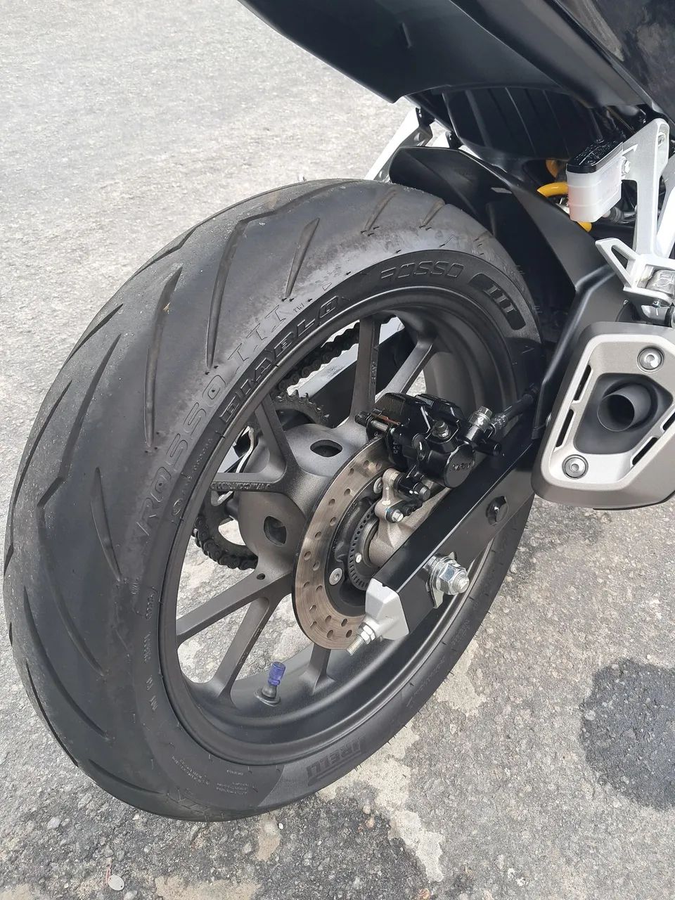 Honda cb300f  - Foto 4