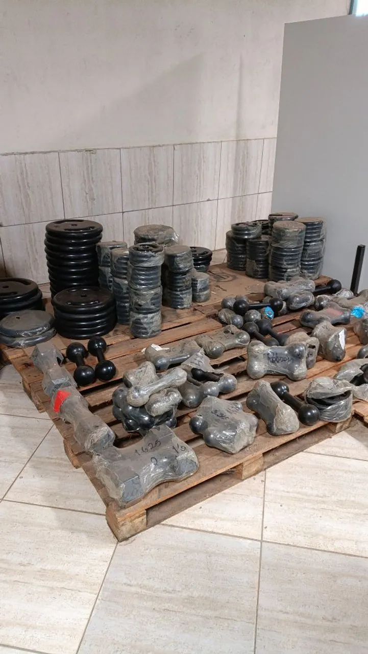 Halter bola pintado e emborrachado  - Foto 3