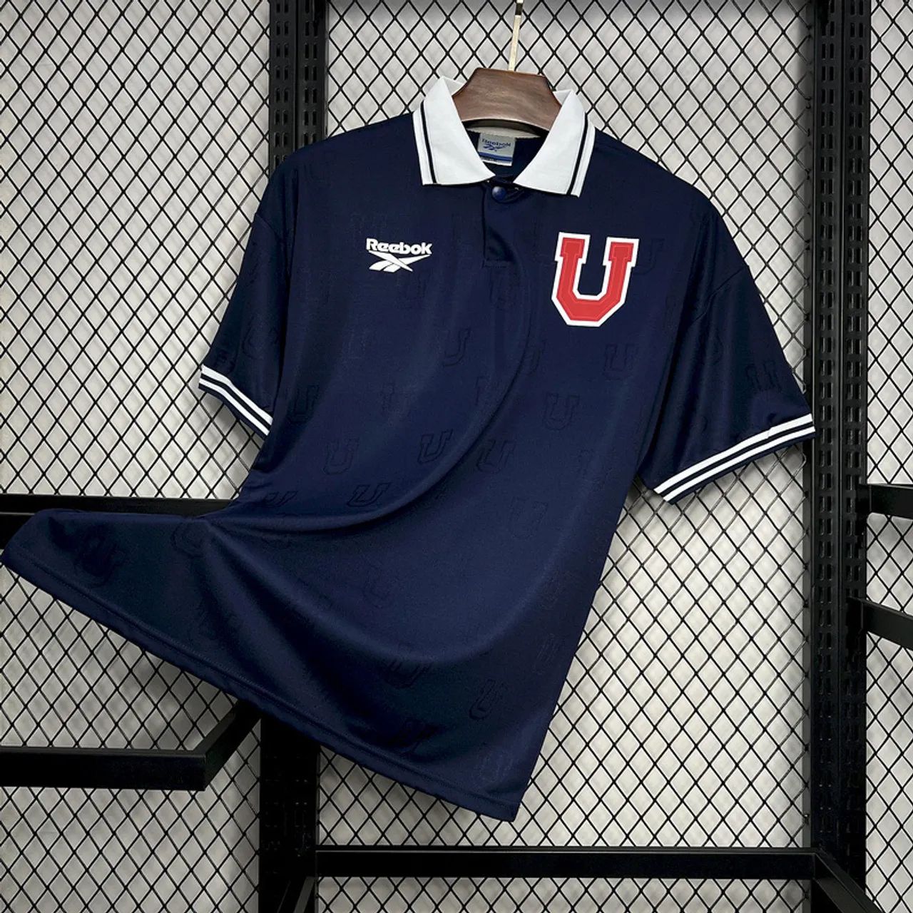 Camisa Retrô La U 98