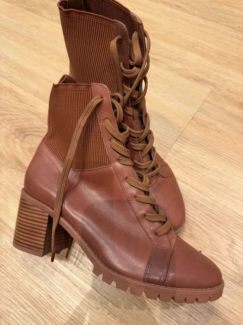 Bota Arezzo marrom, 35, nova!