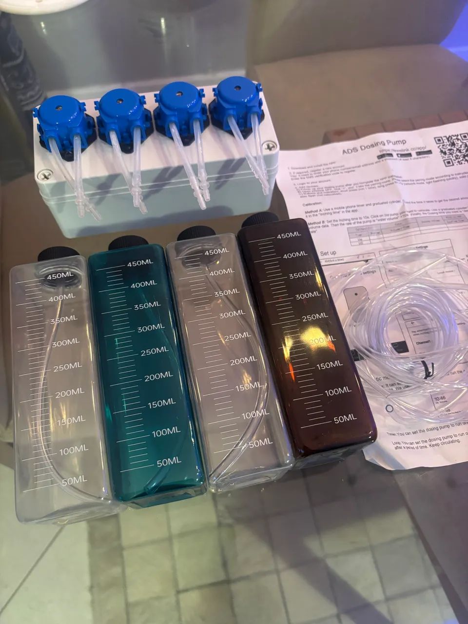 Dosadora peças Kaomer - 4 Canais - Wi-fi + 4 reservatórios