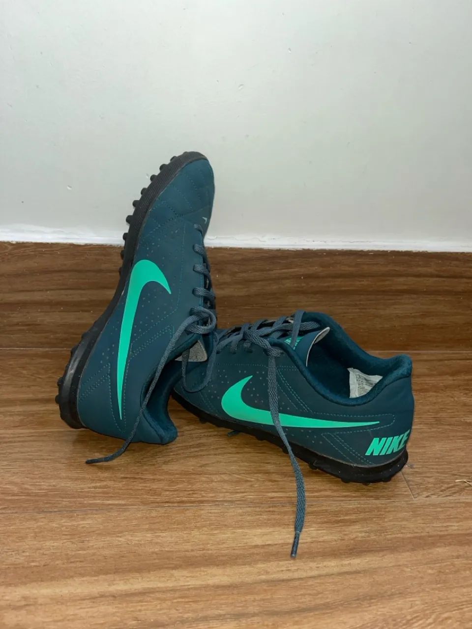 Nike verde club