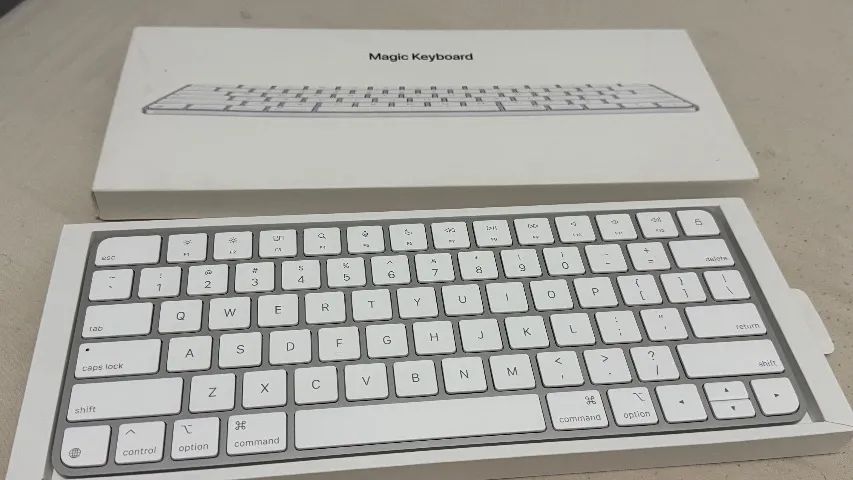 Teclado Magic Keyboard usado poucas vezes  - Foto 4