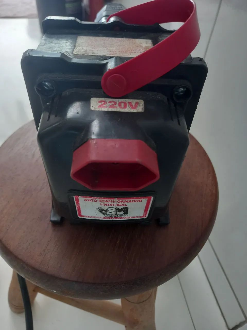 Transformador Universal 5000 VA - Foto 2