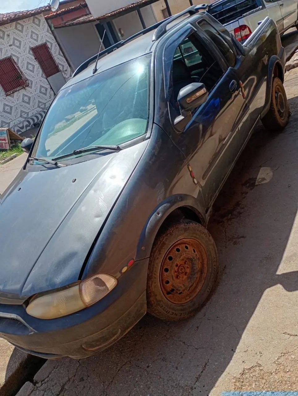Fiat Strada Working 1.5 MPI 8V CE (álcool) 2001 - Foto 4