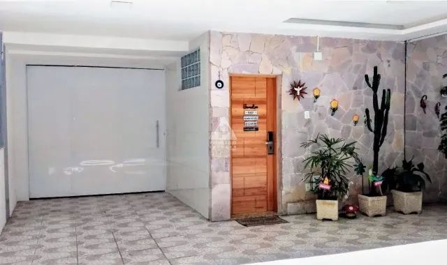 Casa Tríplex de Vila 4 Quartos, 2 suites e 2 vagas de garagem - Foto 2