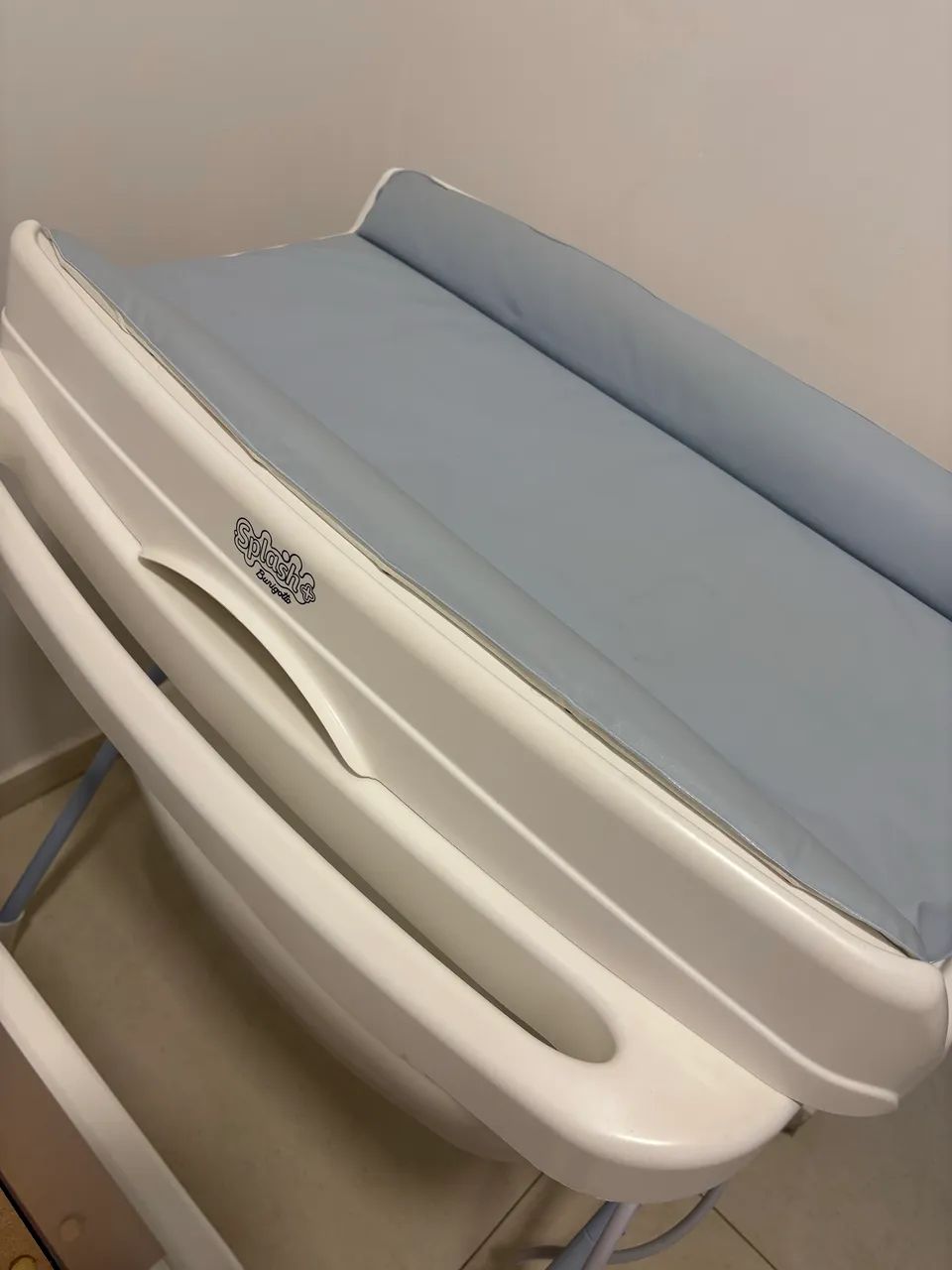 Banheira com trocador burigotto 